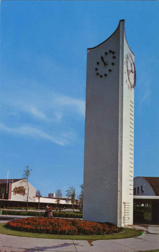 The_Clock_Tower_Park_Forest_Shopping_Center_Park_Forest_IL(1)